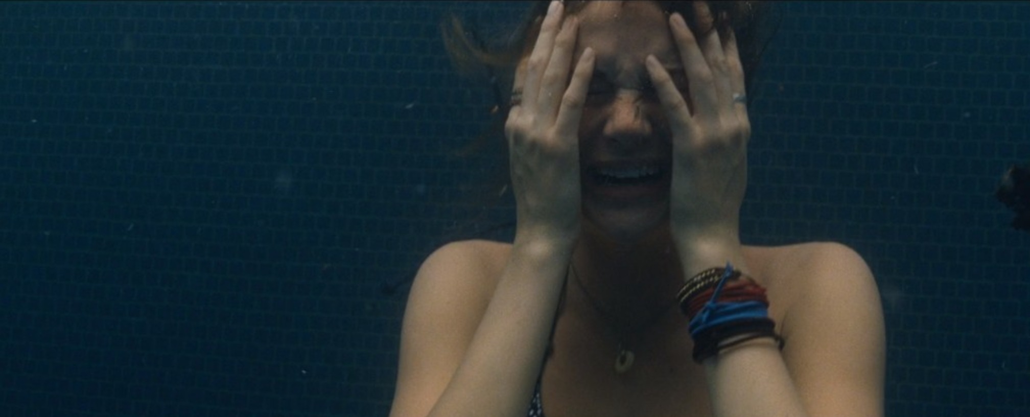 The Descendants - Alex in the Pool