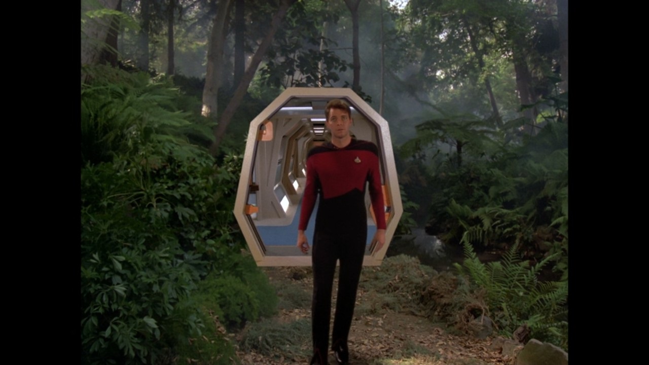 Star Trek: The Next Generation, Season 1, Episode 2 - Encounter at Farpoint (Part 2)