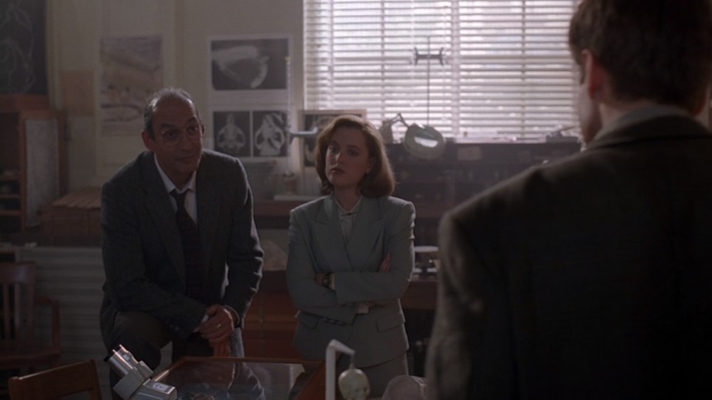 The X-Files, Season 1, Episode 5 - Jersey Devil