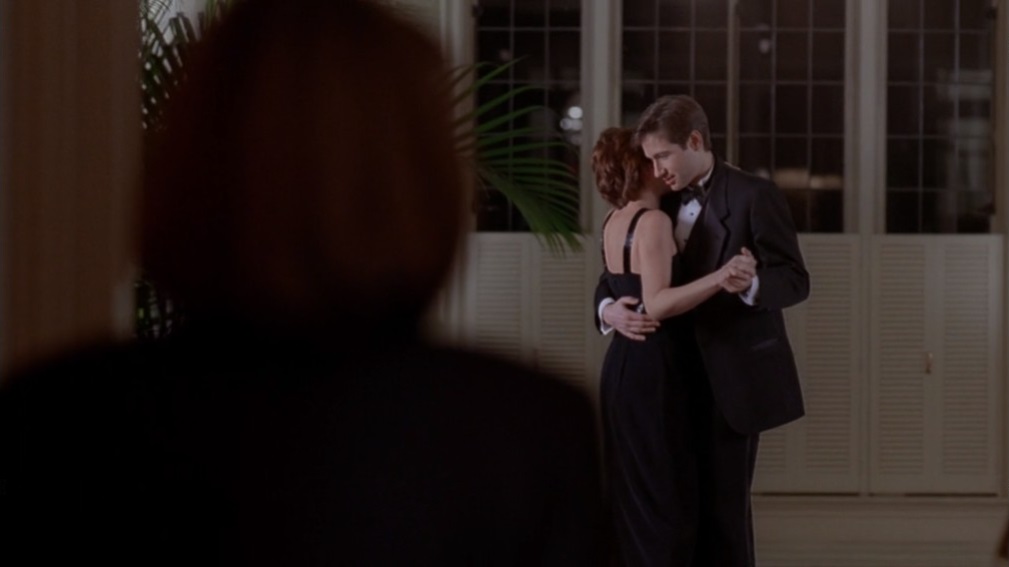 The X-Files, Season 1, Episode 12 - Fire