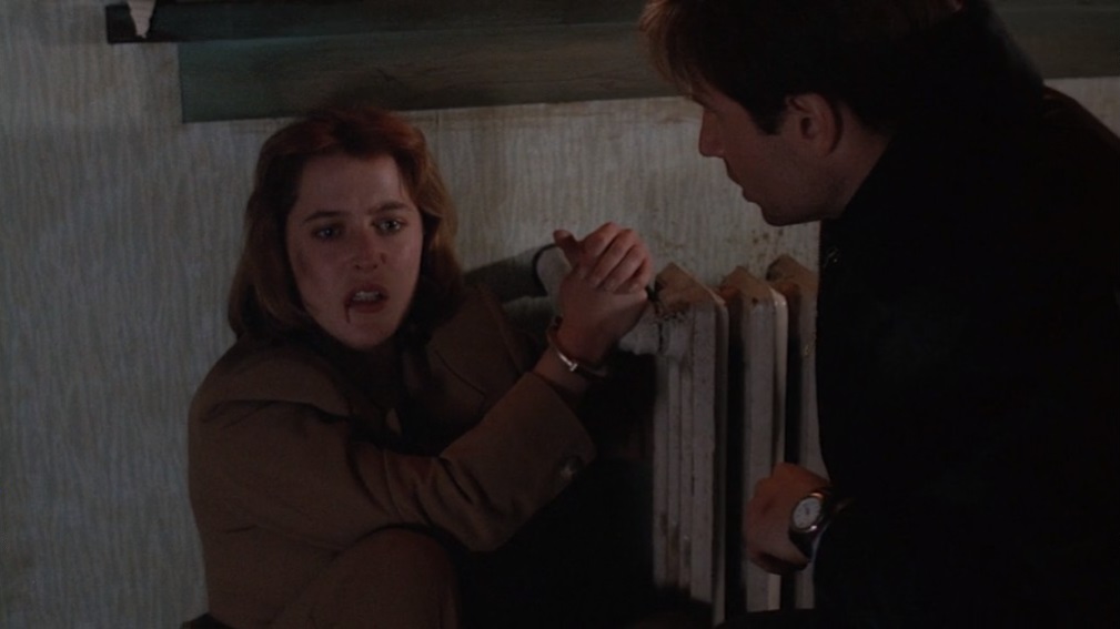 The X-Files, Season 1, Episode 15 - Lazarus